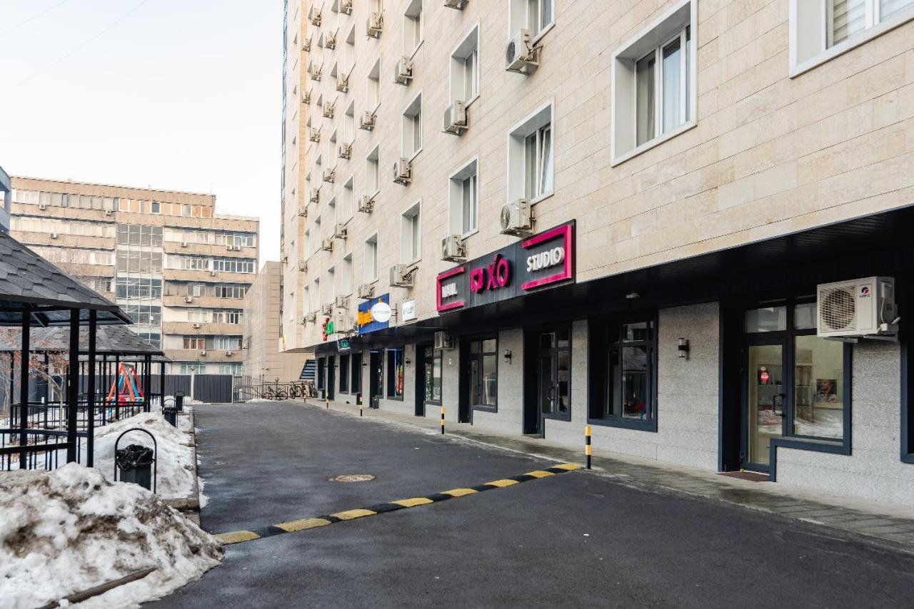 Сердце Города 1Комн Жк Молодёжный Almatî Exterior foto